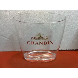 VASQUE  GRANDIN  HT 22CM  28CM X17CM