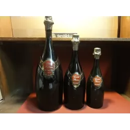 3 BOUTEILLES CHAMPAGNE  GOSSET  FACTICES