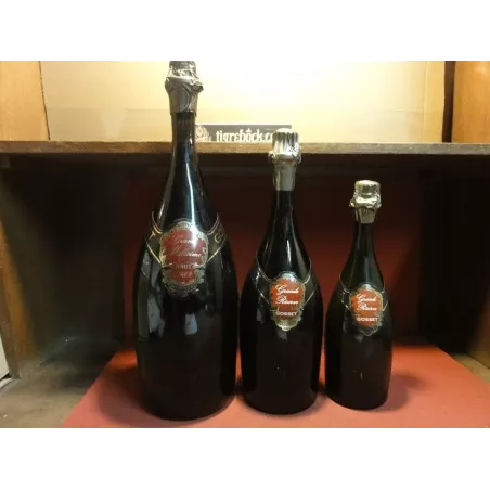 3 BOUTEILLES CHAMPAGNE  GOSSET  FACTICES