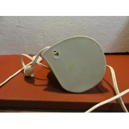 LAMPE EN RESINE  UN COIN TRANQUILLE  HT 20CM