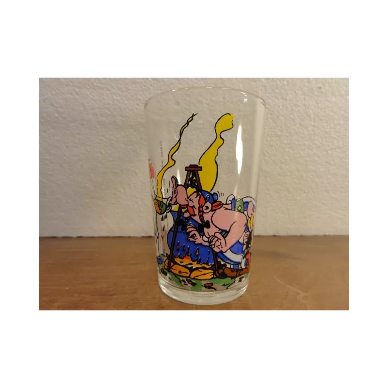 1 VERRE A MOUTARDE OBELIX 1968