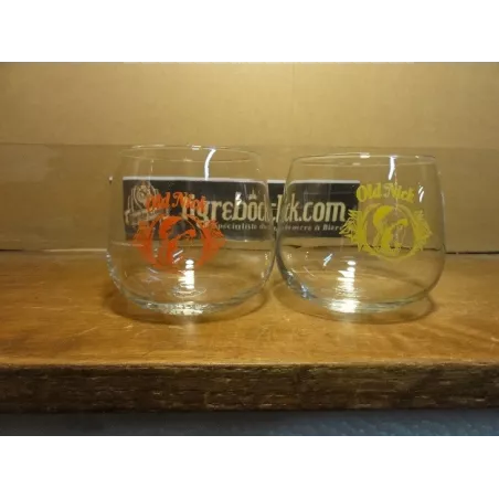 2 VERRES RHUM OLD NICK 18/20CL HT 7CM