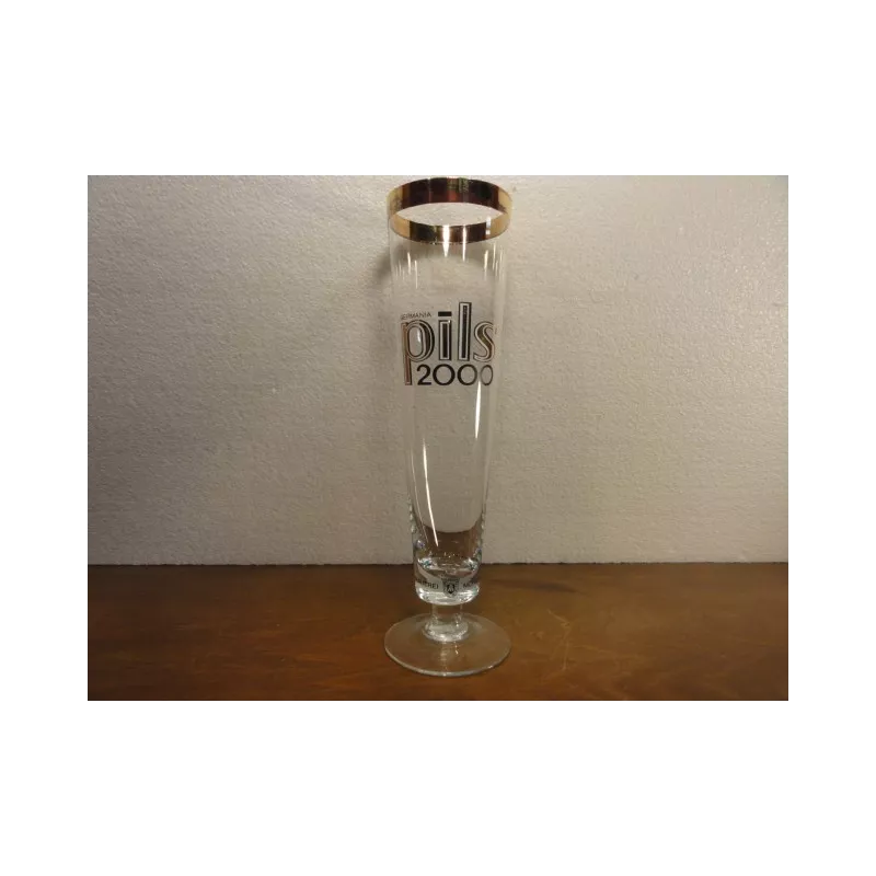 1 VERRE PILS 2000 30CL