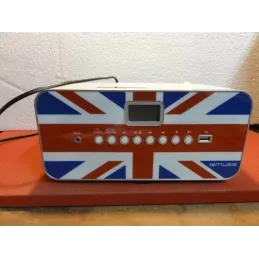 RADIO LECTEUR CD USB PORTABLE  26CM X17CM X13CM