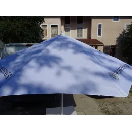 PARASOL WARSTEINER  DIAMETRE 2.20CM