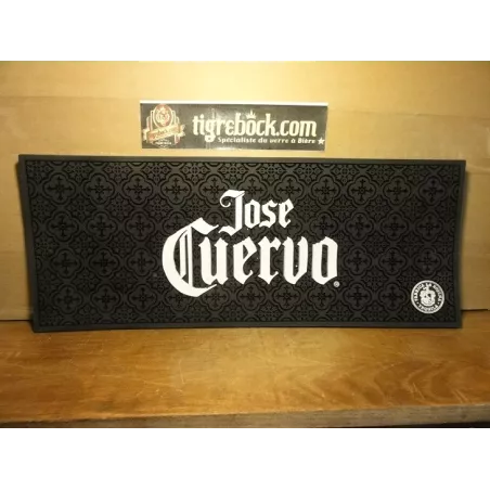 TAPIS JOSE CUERVO 49CM X19.50CM