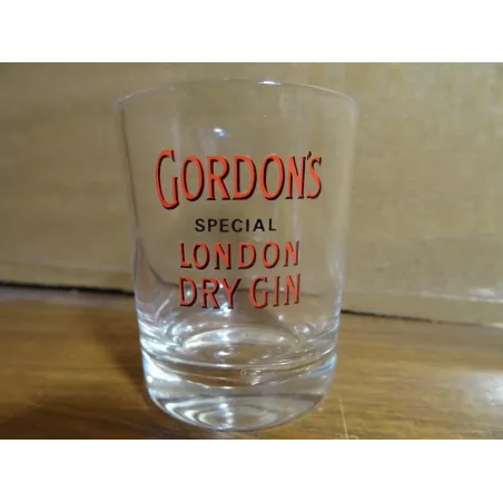 6 SHOOTERS GORDON'S GIN 4cl  ht 5.4cm