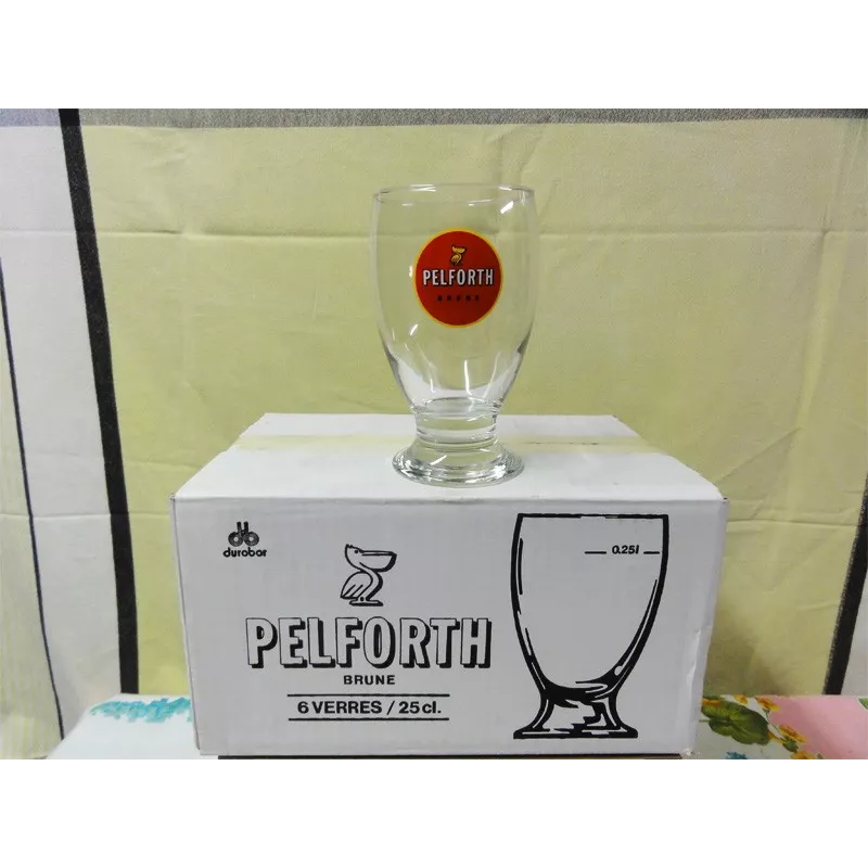 1 BOITE DE 6 VERRES  PELFORTH  SANS PIED  25CL