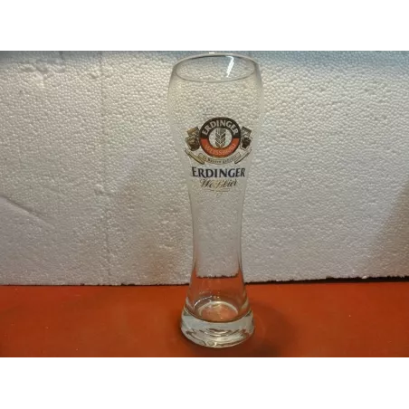 1 VERRE ERDINGER 50CL HT 25.40CM FOND BLANC