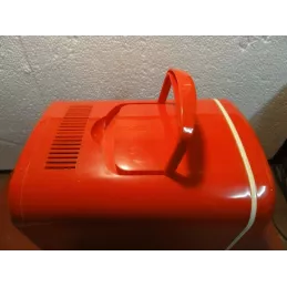 REFRIGERATEUR  ROUGE 28CM X25CM X18.50CM