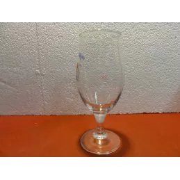 1 VERRE Mc CHOUFFE 25CL HT.20.30CM