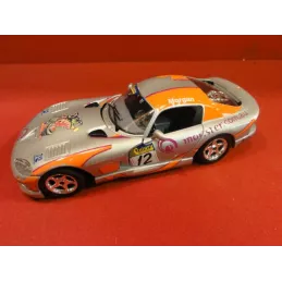 1 VOITURE  VIPER GTS COUPE 1/24