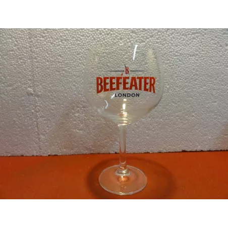 6 VERRES BEEFEATER 50CL HT 19CM