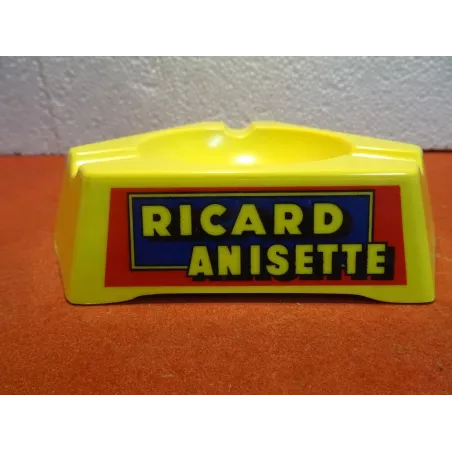 CENDRIER RICARD ANISETTE 12CM X12CM X12CM