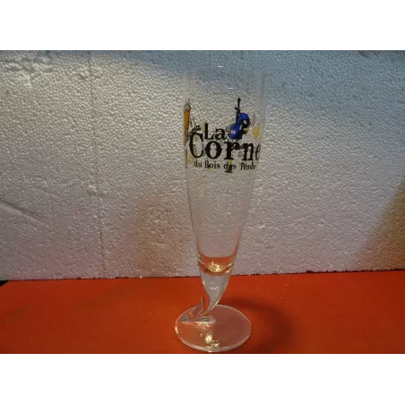 1 VERRE LA CORNE DU BOIS DES PENDUS 33CL HT 24.50CM