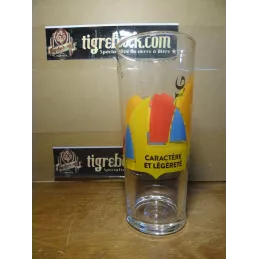 1 VERRE LEFFE  LA  LEGERE 50CL HT.18.20CM