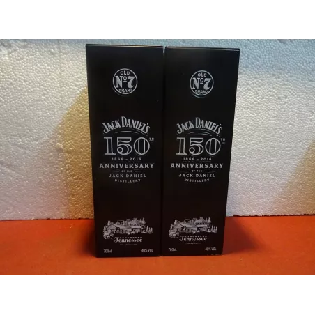 2 BOITES JACK DANIEL'S HT 26CM