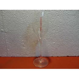 6 FLUTES PIPER HEIDSIECK 16CL HT.19.30CM