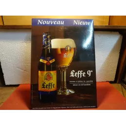 PRESENTOIR LEFFE EN CARTON...