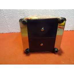 DISTRIBUTEUR DE SERVIETTE CHOCOLAT MENIER