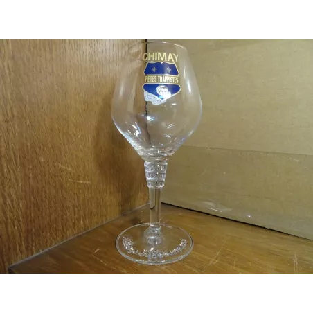 1 VERRE CHIMAY 20CL HT.17.60CM