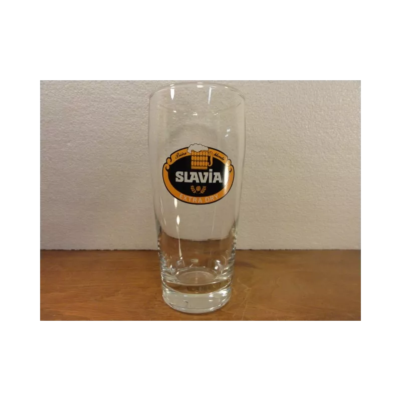 1 VERRE SLAVIA  EXTRA DRY  50 CL