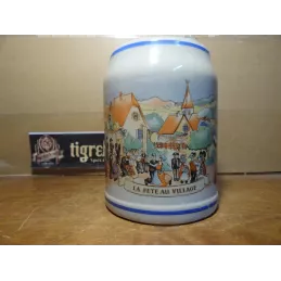 CHOPE KANTERBRAU 50CL  LA FETE AU VILLAGE HT 13CM