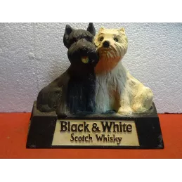 FIGURINE BLACK&WHITE  EN RESINE  26CM X18CM