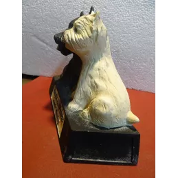 FIGURINE BLACK&WHITE  EN RESINE  26CM X18CM