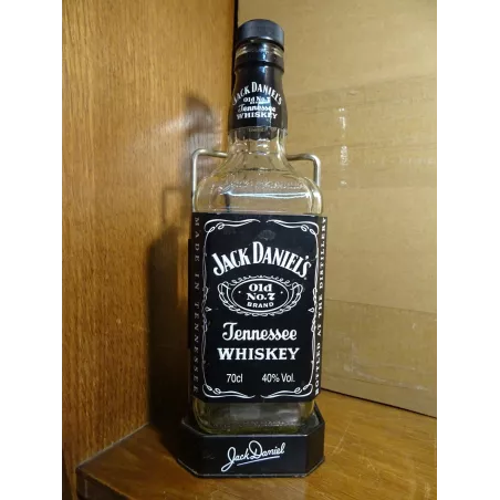 PRESENTOIR JACK DANIEL'S AVEC SA BOUTEILLE