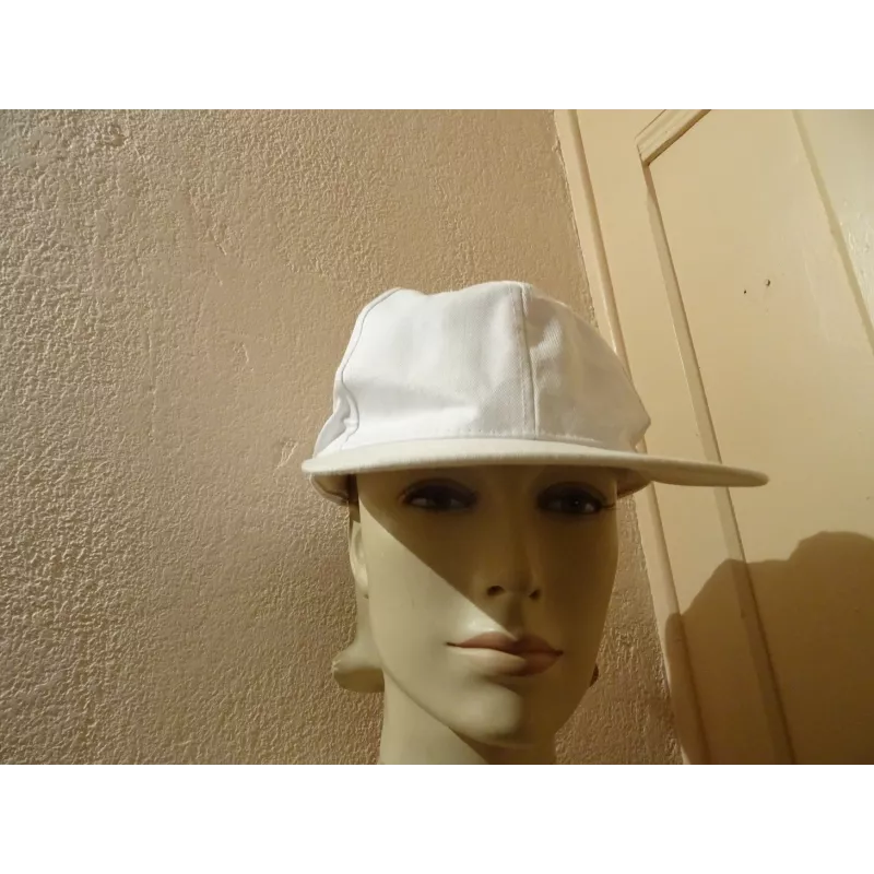 Casquette blanche