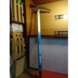 UN PIOLET  LAPRADE  DESMAISON  LONGUEUR 74CM