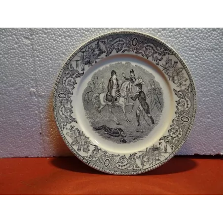 ASSIETTE NAPOLEON  DIAMETRE 23.50CM