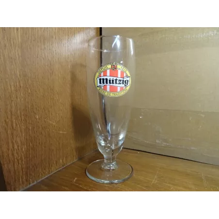 6 VERRES MUTZIG 25CL HT 17.80CM