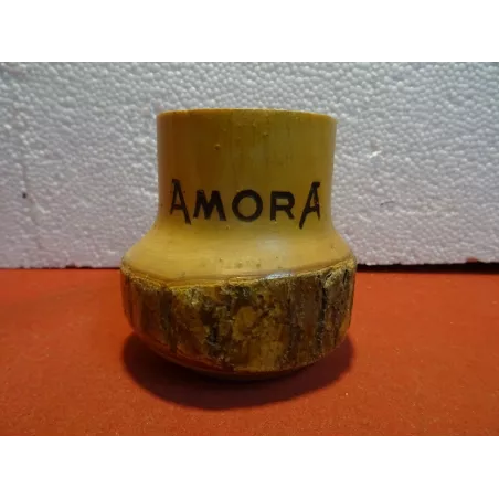 1 POT  AMORA  DIAMETRE 5CM HT.8CM