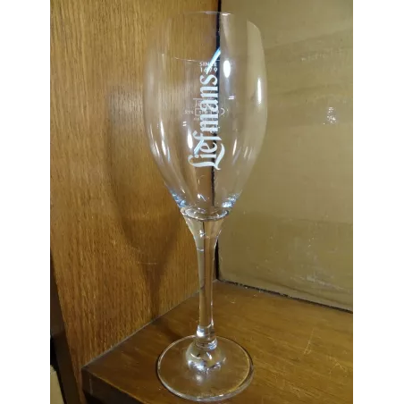 1 VERRE LIEFMANS 25CL HT.21.70CM