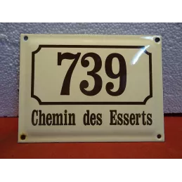 PLAQUE EMAILLEE  739 CHEMIN DES ESSERTS 20CM X15CM