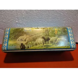 BOITE BISCUIT  LA BERGERE  SON CHIEN ET SES MOUTONS