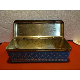 BOITE BISCUIT  LA BERGERE  SON CHIEN ET SES MOUTONS