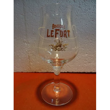 4 VERRES BRASSERIE LEFORT 33CL HT 21CM