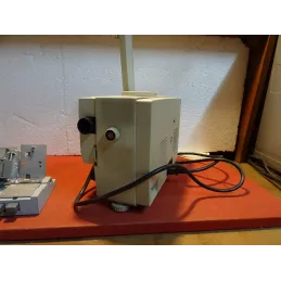 PROJECTEUR SUPER HUIT