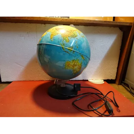 MAPPEMONDE  DIAMETRE 26CM