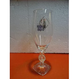 1 VERRE BRUGGE TRIPEL 33CL HT.22.70CM