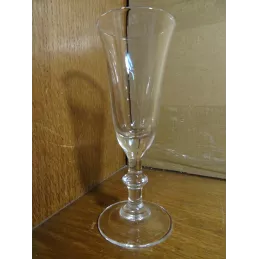 6 COUPETTES A CHAMPAGNE  OU KIR 6CL HT 14.30CM