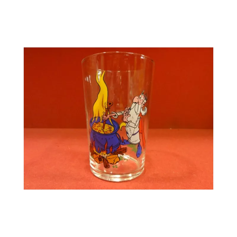 1 VERRE A MOUTARDE  ASTERIX OBELIX 