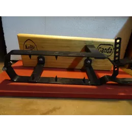 PLANCHE  LEFFE  POUR LA COUPE D'UN JAMBON 59CM X17CM