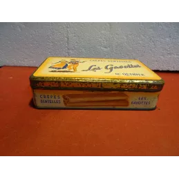 BOITE  CREPES DENTELLES LES GAVOTTES DE QUIMPER 18.50CM X10.50CM X4.70CM