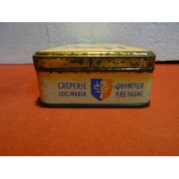 BOITE  CREPES DENTELLES LES GAVOTTES DE QUIMPER 18.50CM X10.50CM X4.70CM