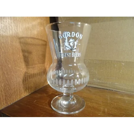 6 VERRES GORDON FITNEST BEERS 33CL HT 15.50CM