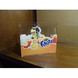 BOITE  FANTA  10.50CM X7CM X9.20CM